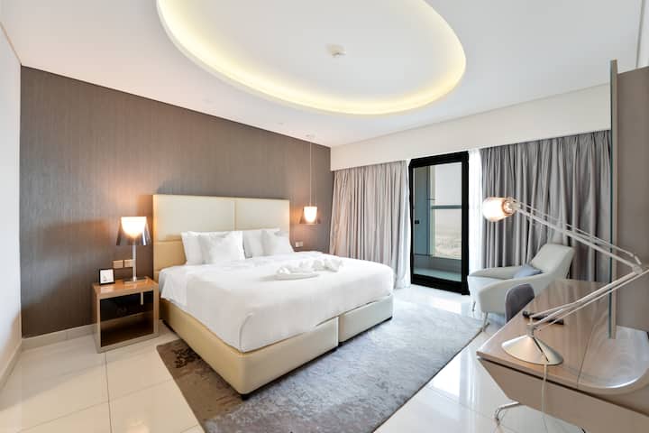 Bedroom, High-Rise Living | Paramount Tower | 1 bedroom