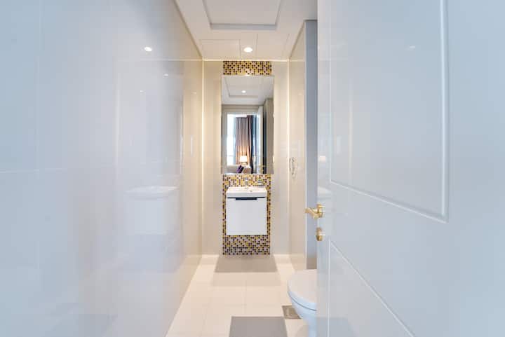 Photos, Refined 1 bedroom | Upper Crest | Near Dubai Mall